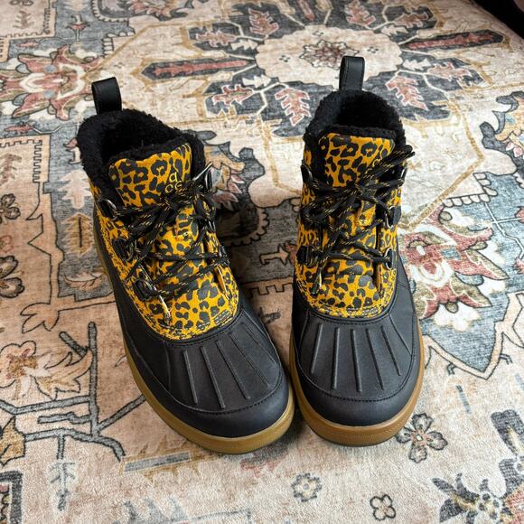 Nike ACG Women's Boots Waterproof Outdoor Snow Rain Boots Black Cheetah Size 8 - Picture 5 of 13